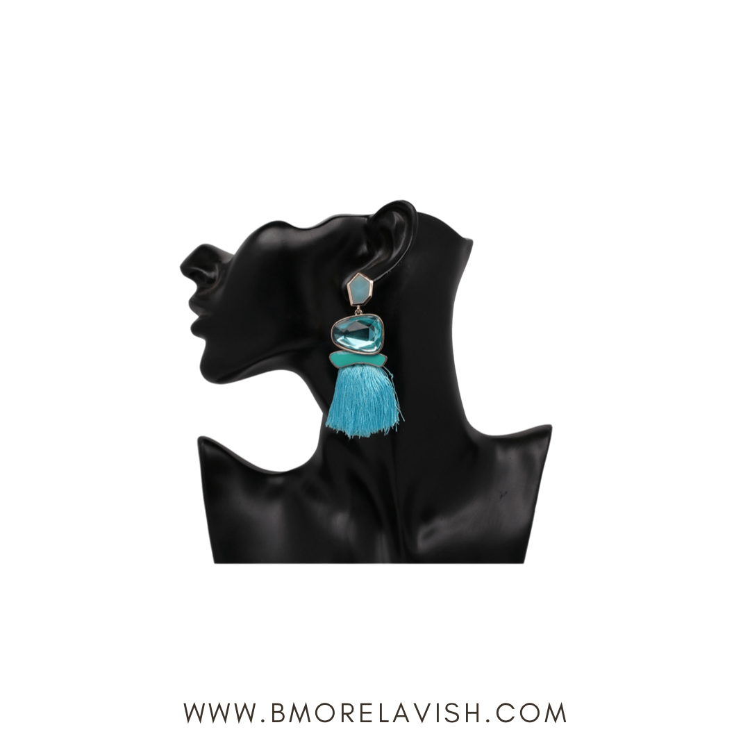 Uptown Diva Light Blue Earrings